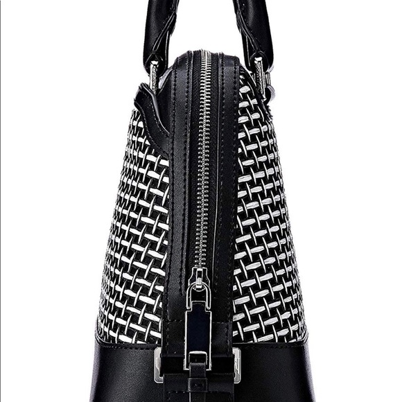 Calvin Klein Clara Stucco Leather Key Dome Satchel - Picture 5 of 8